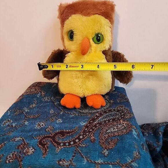 Wallace Berrie & Co 1979 Owl Plush Stuffed Animal Stuffed With Shredded Nutshell - Picture 8 of 10